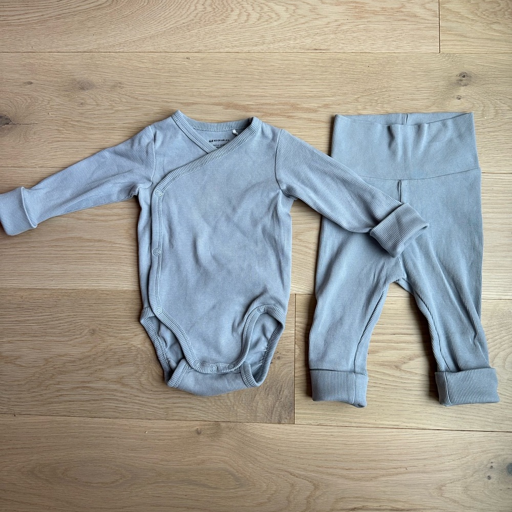 H&M Light Blue Baby Adjustable Onesie and Pants Set